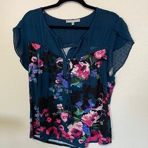 Blue floral top